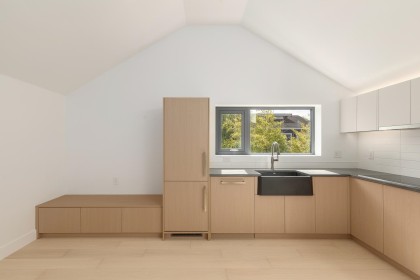 Photo 3 at 22 W 14th Avenue, Mount Pleasant VW, Vancouver West