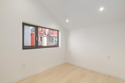 Photo 8 at 22 W 14th Avenue, Mount Pleasant VW, Vancouver West