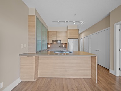 Photo 5 at 215 - 3606 Aldercrest Drive, Roche Point, North Vancouver