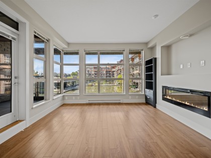 Photo 8 at 215 - 3606 Aldercrest Drive, Roche Point, North Vancouver