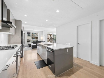 Photo 6 at 405 - 3581 Ross Drive, University VW, Vancouver West