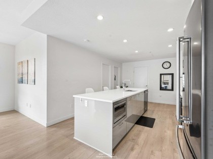 Photo 7 at 405 - 3581 Ross Drive, University VW, Vancouver West
