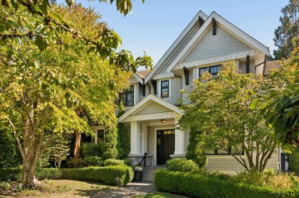 Photo 1 at 5562 Crown Street, Dunbar, Vancouver West