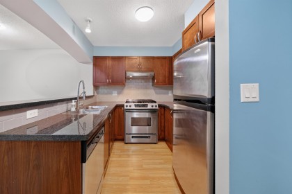 Photo 6 at 214 - 2388 Western Parkway, University VW, Vancouver West
