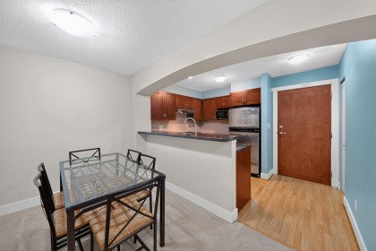 Photo 10 at 214 - 2388 Western Parkway, University VW, Vancouver West