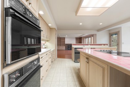 Photo 11 at 7289 Marguerite Street, South Granville, Vancouver West