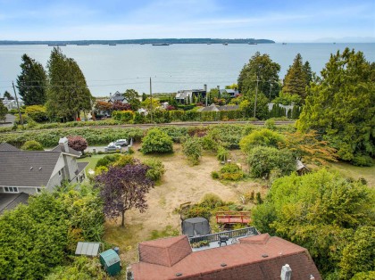 Photo 13 at 2820 Marine Drive, Altamont, West Vancouver