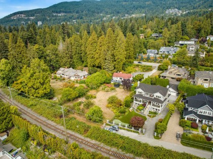 Photo 15 at 2820 Marine Drive, Altamont, West Vancouver