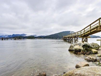 Photo 22 at 534 Beachview Drive, Dollarton, North Vancouver