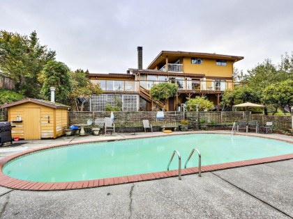 Photo 19 at 534 Beachview Drive, Dollarton, North Vancouver