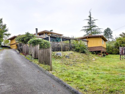 Photo 21 at 534 Beachview Drive, Dollarton, North Vancouver