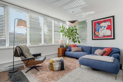 Photo 10 at 211 - 445 W 2nd Avenue, False Creek, Vancouver West