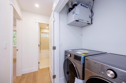 Photo 33 at 254 E 18th Street, Central Lonsdale, North Vancouver