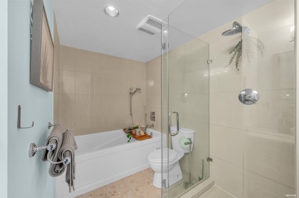 Photo 18 at 209 - 1311 Beach Avenue, West End VW, Vancouver West
