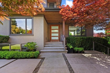 Photo 3 at 990 Jefferson Avenue, Sentinel Hill, West Vancouver