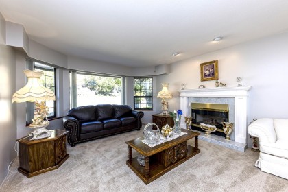 Photo 5 at 557 Tempe Crescent, Upper Lonsdale, North Vancouver