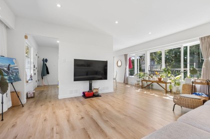 Photo 9 at 915 Wentworth Avenue, Forest Hills NV, North Vancouver