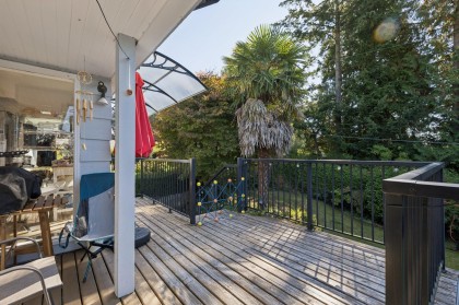 Photo 33 at 915 Wentworth Avenue, Forest Hills NV, North Vancouver