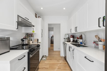 Photo 19 at 915 Wentworth Avenue, Forest Hills NV, North Vancouver
