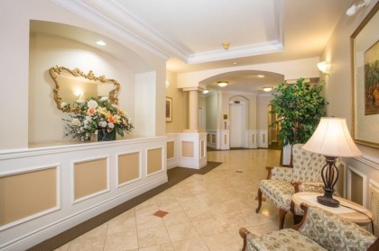 Photo 3 at 214 - 2105 W 42nd Avenue, Kerrisdale, Vancouver West
