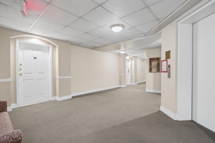 Photo 5 at 214 - 2105 W 42nd Avenue, Kerrisdale, Vancouver West