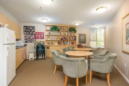 Photo 14 at 214 - 2105 W 42nd Avenue, Kerrisdale, Vancouver West