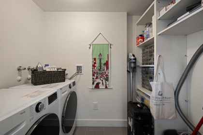 Photo 27 at 114 - 1420 Duchess Avenue, Ambleside, West Vancouver