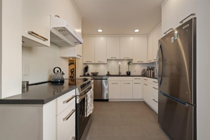 Photo 6 at 114 - 1420 Duchess Avenue, Ambleside, West Vancouver