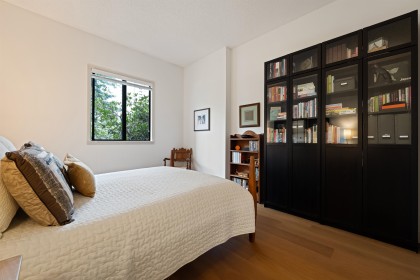Photo 16 at 114 - 1420 Duchess Avenue, Ambleside, West Vancouver