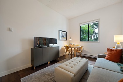 Photo 22 at 114 - 1420 Duchess Avenue, Ambleside, West Vancouver