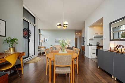 Photo 14 at 114 - 1420 Duchess Avenue, Ambleside, West Vancouver