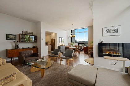 Photo 4 at 114 - 1420 Duchess Avenue, Ambleside, West Vancouver