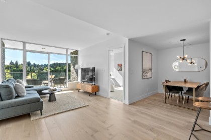 Photo 3 at 404 - 1210 E 27th Street, Lynn Valley, North Vancouver