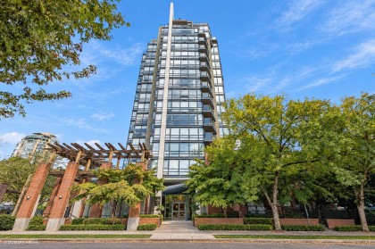 Photo 23 at 17D - 139 Drake Street, Yaletown, Vancouver West