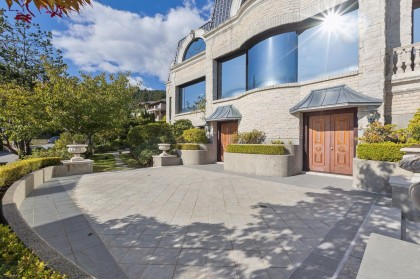 Photo 38 at 1471 Bramwell Road, Chartwell, West Vancouver