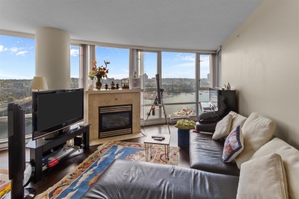 Photo 3 at 2306 - 1033 Marinaside Crescent, Yaletown, Vancouver West