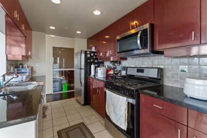 Photo 11 at 2306 - 1033 Marinaside Crescent, Yaletown, Vancouver West