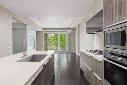 Photo 1 at 209 - 1616 Columbia Street, False Creek, Vancouver West
