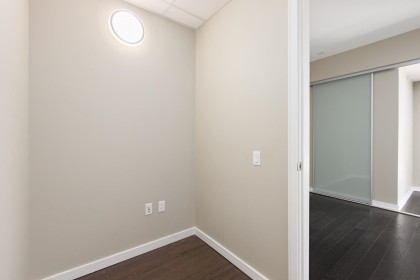 Photo 10 at 209 - 1616 Columbia Street, False Creek, Vancouver West