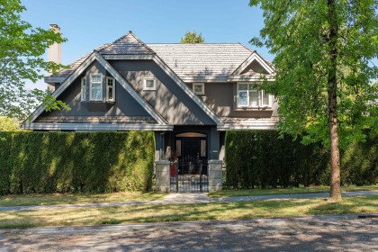 Photo 1 at 2087 W 18th Avenue, Shaughnessy, Vancouver West