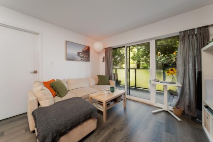 Photo 1 at 201 - 1425 Cypress Street, Kitsilano, Vancouver West
