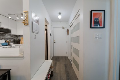 Photo 9 at 201 - 1425 Cypress Street, Kitsilano, Vancouver West