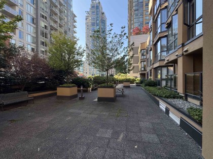 Photo 32 at 903 - 488 Helmcken Street, Yaletown, Vancouver West