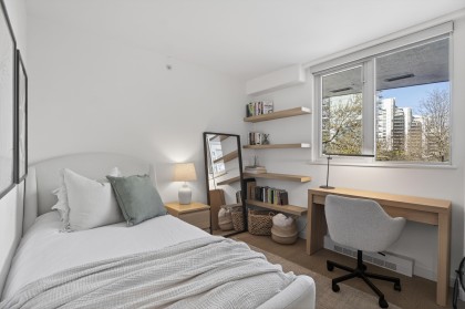 Photo 16 at 305 - 560 Cardero Street, Coal Harbour, Vancouver West