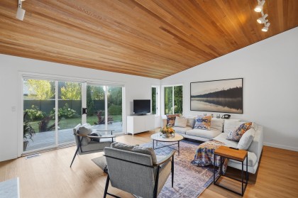 Photo 7 at 2207 Tanager Place, Seymour NV, North Vancouver