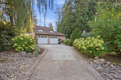Photo 3 at 2207 Tanager Place, Seymour NV, North Vancouver