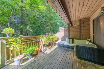 Photo 3 at 3319 Mountain Highway, Lynn Valley, North Vancouver