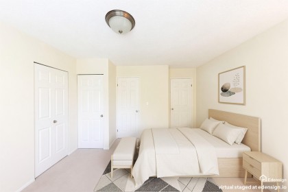 Photo 4 at 3319 Mountain Highway, Lynn Valley, North Vancouver