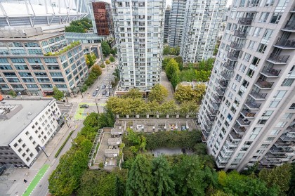Photo 35 at 2001 - 930 Cambie Street, Yaletown, Vancouver West