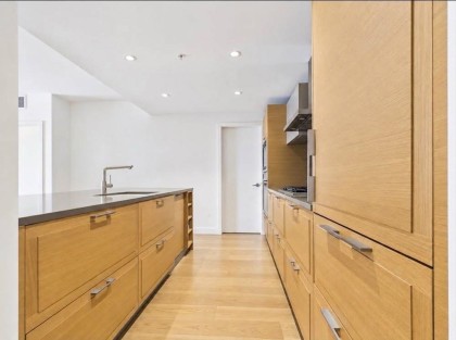 Photo 7 at 311 - 1561 W 57th Avenue, South Granville, Vancouver West